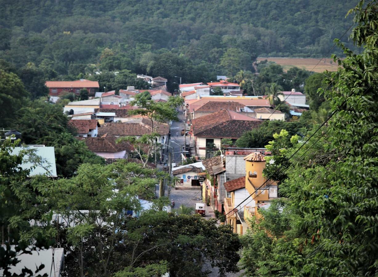 Hotel Buena Vista Copán エクステリア 写真