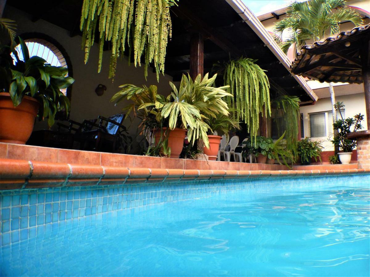 Hotel Buena Vista Copán エクステリア 写真