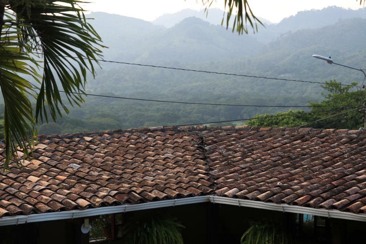 Hotel Buena Vista Copán エクステリア 写真